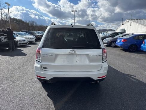 Used 2010 Subaru Forester 2.5X Premium w/ Popular Equipment Group 1A image 7