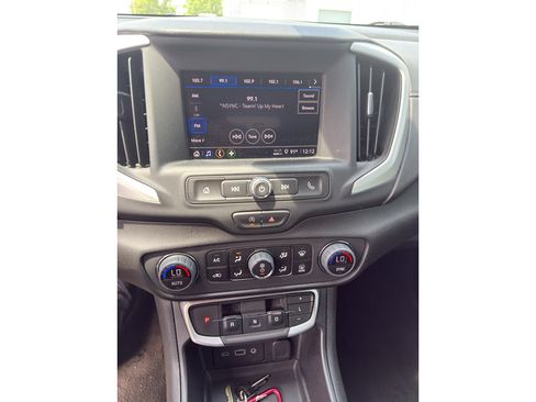 Used 2023 GMC Terrain SLE w/ Driver Convenience Package AWD/4WD image 7