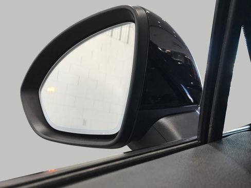 Certified 2023 Buick Envision Preferred w/ Sport Touring Package image 18