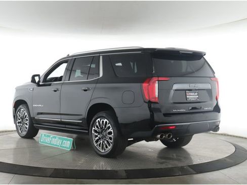 Used 2023 GMC Yukon Denali Ultimate AWD/4WD image 8