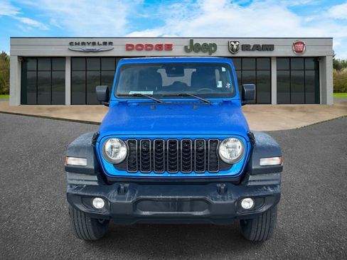 Used 2024 Jeep Wrangler Sport S image 8