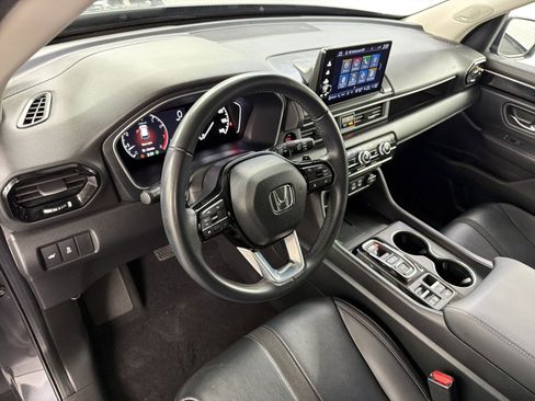 Certified 2023 Honda Pilot Touring image 4