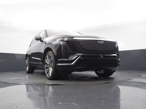 New 2026 Cadillac Vistiq Premium Luxury w/ LPO, Floor Liner Package image 51