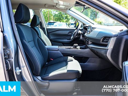 Used 2024 Nissan Rogue S FWD image 21