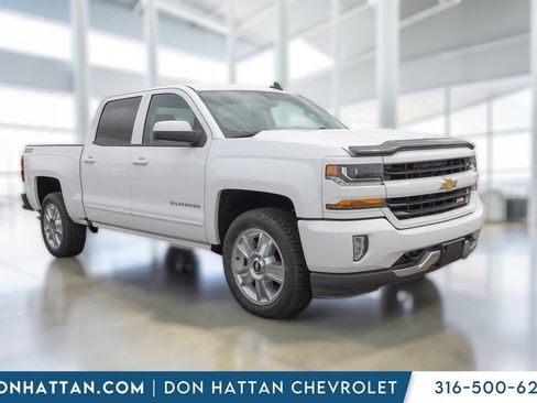Used 2018 Chevrolet Silverado 1500 LT w/ All Star Edition image 24