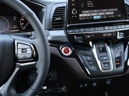 New 2026 Honda Odyssey Elite image 20