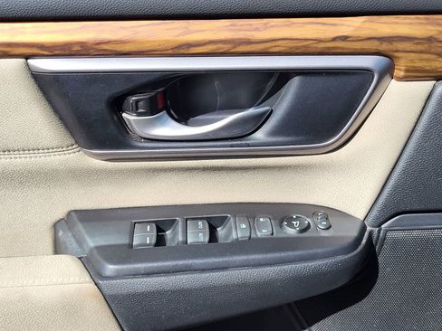 Used 2018 Honda CR-V EX image 15
