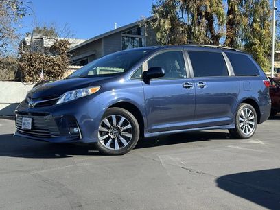 Used 2020 Toyota Sienna XLE