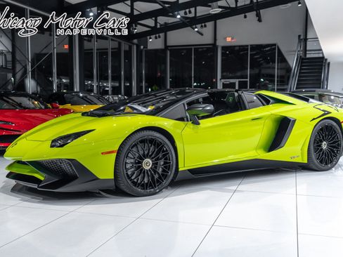 Used 2016 Lamborghini Aventador LP 750-4 Superveloce AWD/4WD image 1