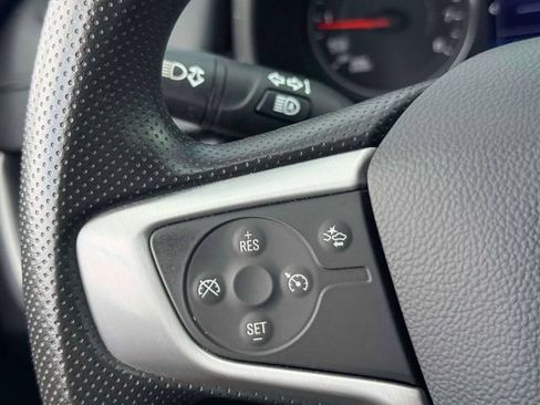 Used 2024 GMC Terrain SLE FWD image 21