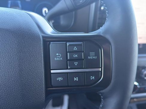 Used 2026 Ford F450 Platinum w/ FX4 Off-Road Package image 25