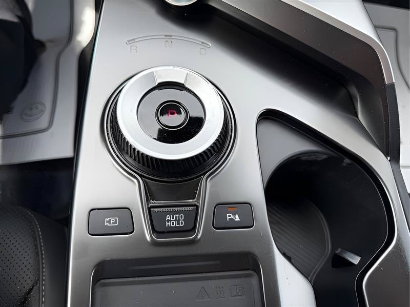 Used 2022 Kia EV6 Wind RWD image 46