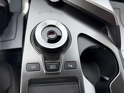 Used 2022 Kia EV6 Wind RWD image 46