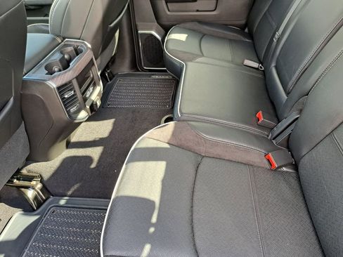 Used 2025 RAM 2500 Laramie w/ Night Edition image 21