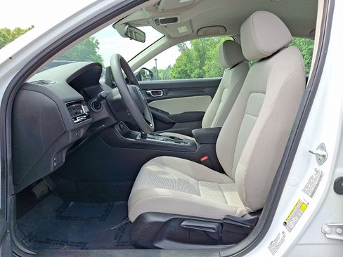 Used 2024 Honda Civic LX image 13
