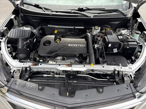 Used 2022 Chevrolet Equinox LT FWD image 29