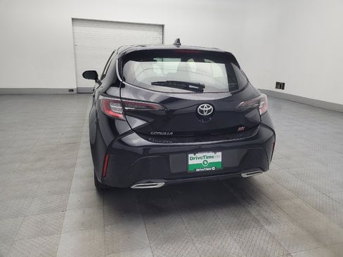 Used 2021 Toyota Corolla SE w/ SE Preferred Package image 6