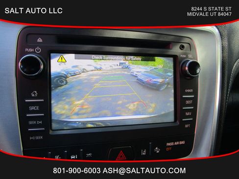 Used 2017 GMC Acadia Limited SLT image 10