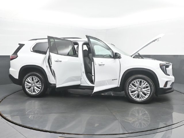 Used 2026 GMC Acadia Elevation w/ Elevation Premium Package FWD image 56
