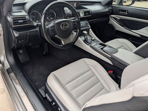 Used 2016 Lexus RC 200t w/ Navigation System Package RWD image 11