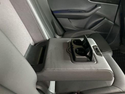 Used 2019 Audi Q8 Premium Plus image 30