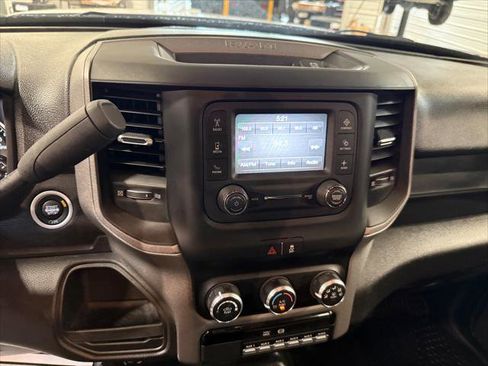 Certified 2025 RAM 2500 Big Horn AWD/4WD image 48