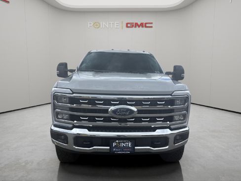Used 2026 Ford F250 Lariat w/ Tremor Off-Road Package AWD/4WD image 8
