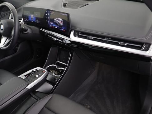 Certified 2025 BMW X1 xDrive28i w/ Convenience Package image 18