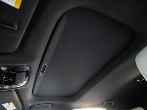 Used 2024 Lexus RX 350 Premium image 17