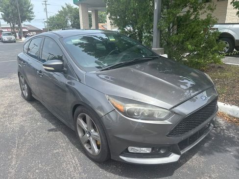 Used 2015 Ford Focus ST w/ Equipment Group 402A FWD image 1