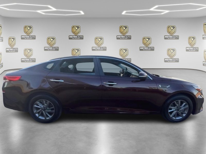 Used 2020 Kia Optima LX FWD image 4