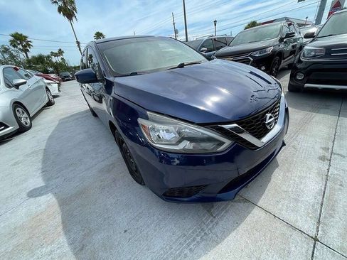 Used 2016 Nissan Sentra SV FWD image 3