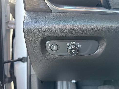 Used 2023 Chevrolet Traverse High Country w/ LPO, Floor Liner Package image 22