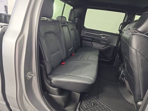 Used 2022 RAM 1500 Big Horn RWD image 31