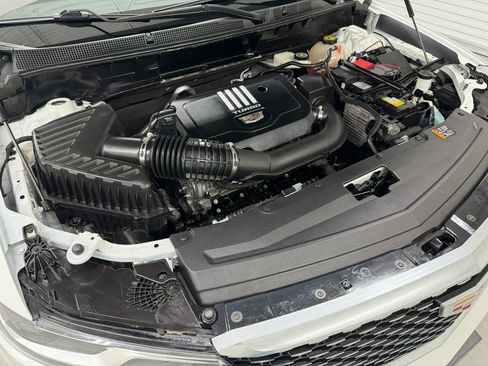 Used 2023 Cadillac XT6 Luxury FWD image 46