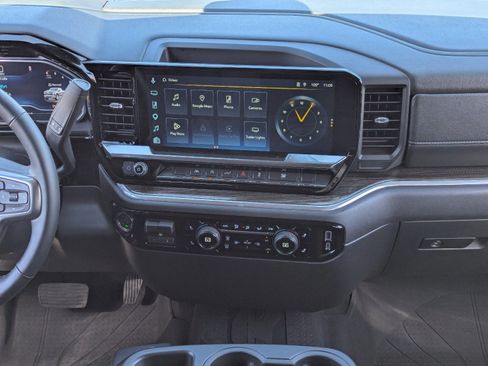 Used 2025 Chevrolet Silverado 1500 LT w/ Protection Package image 17