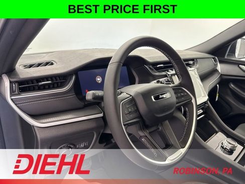 New 2026 Jeep Grand Cherokee L Laredo AWD/4WD image 23