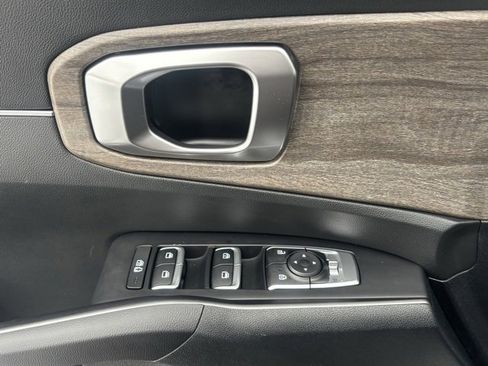 Used 2022 Kia Sorento X-Line EX image 11