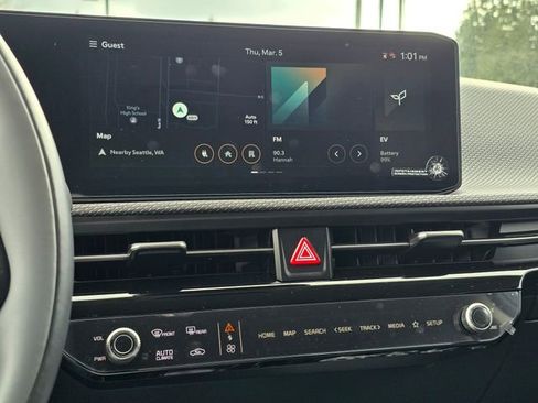 New 2025 Kia EV6 Wind image 20