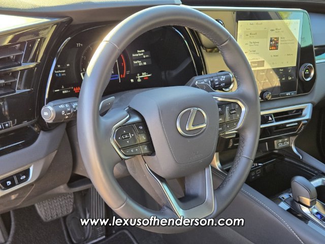 Used 2025 Lexus RX 350 FWD w/ Accessory Package image 24