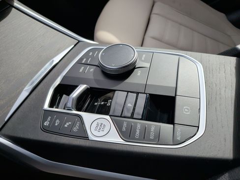 Certified 2023 BMW 330i Sedan w/ M Sport Package image 20