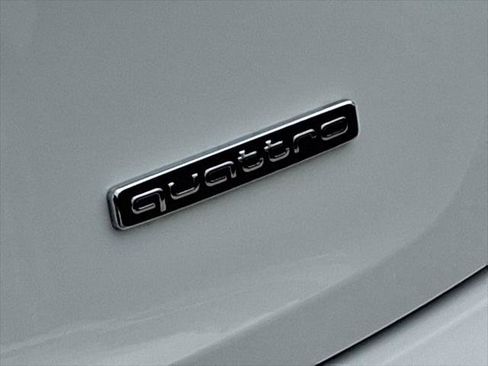 Certified 2024 Audi Q5 2.0T Premium Plus AWD/4WD image 34