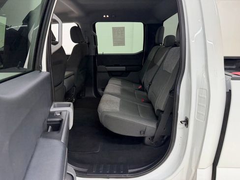 Used 2025 Ford F250 XLT AWD/4WD image 15