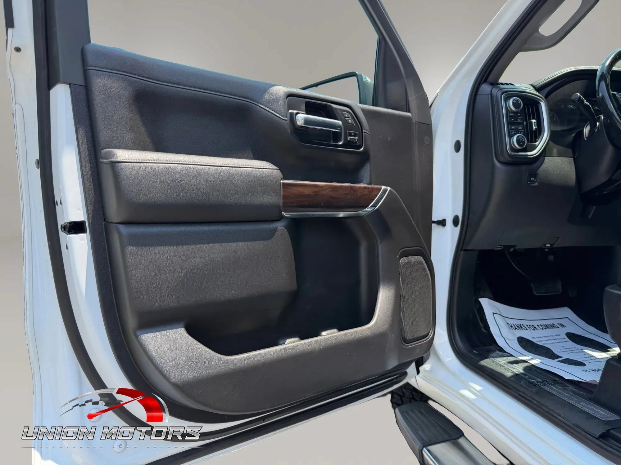 Used 2019 GMC Sierra 1500 SLT w/ SLT Premium Package AWD/4WD image 19