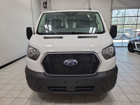 Used 2024 Ford Transit 250 Low Roof w/ Exterior Upgrade Package image 8