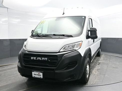 Used 2023 RAM ProMaster 2500 FWD image 2