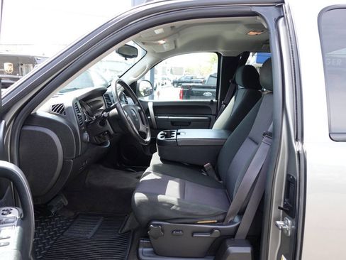 Used 2013 GMC Sierra 1500 SLE w/ Power Tech Package image 16