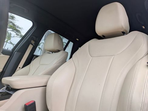 Used 2019 BMW X3 sDrive30i RWD image 12