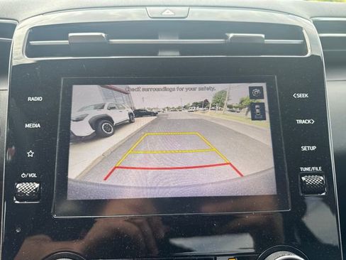 Used 2023 Hyundai Santa Cruz SEL w/ Launch Package AWD/4WD image 22
