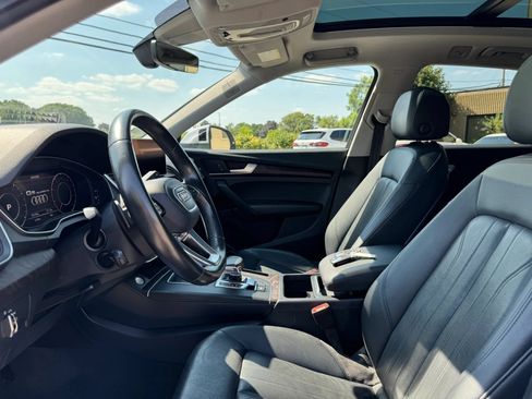 Used 2018 Audi Q5 2.0T Premium Plus w/ Premium Plus Package AWD/4WD image 21